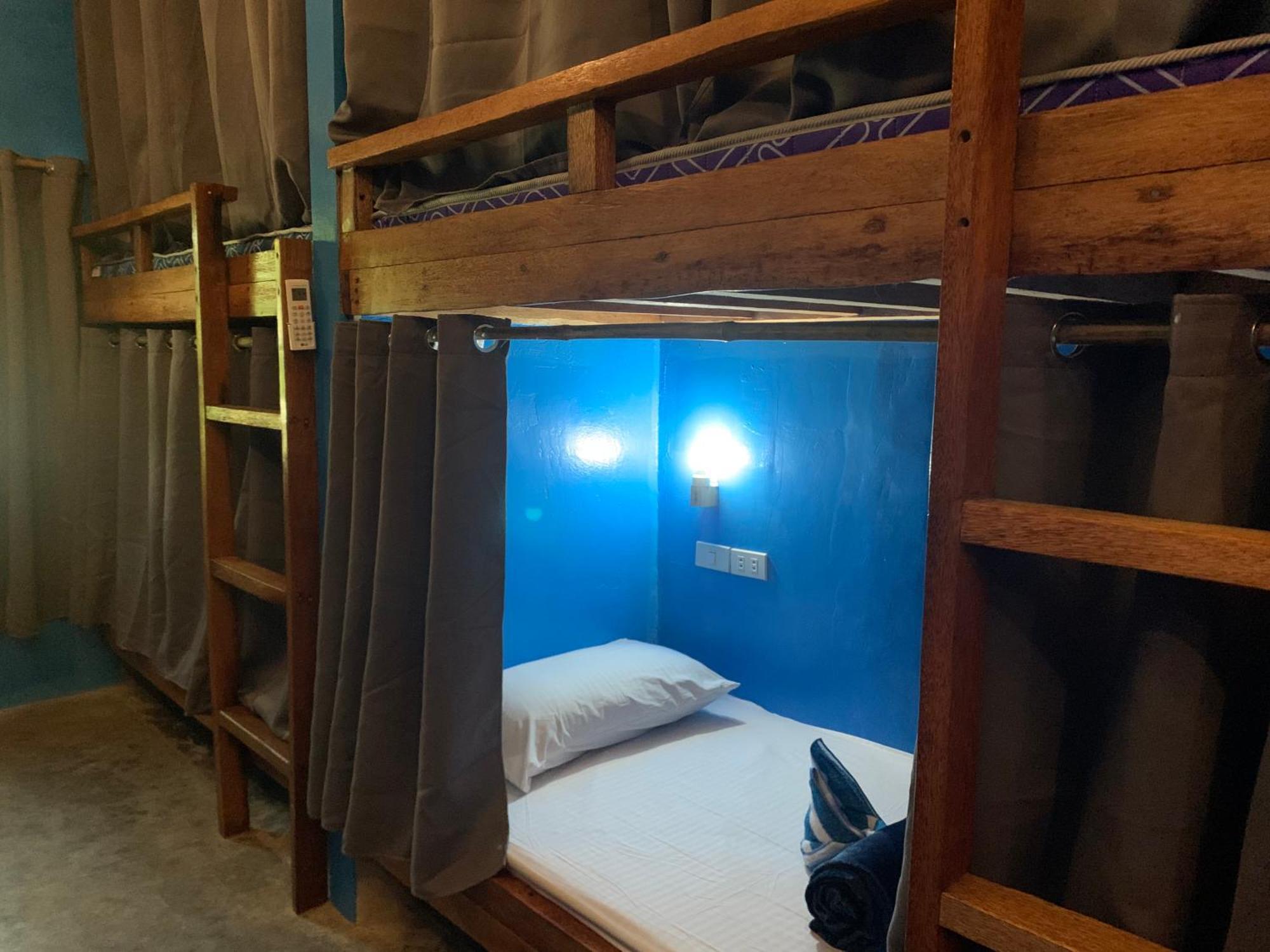 Jaydy Hostel General Luna  Zewnętrze zdjęcie