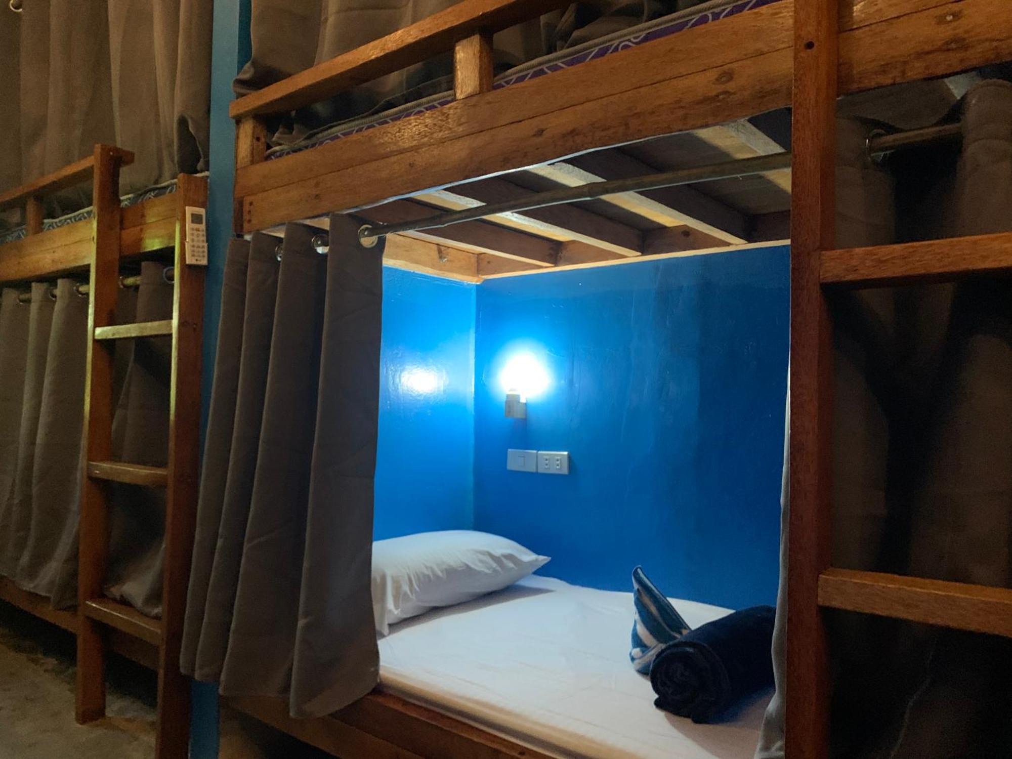 Jaydy Hostel General Luna  Zewnętrze zdjęcie