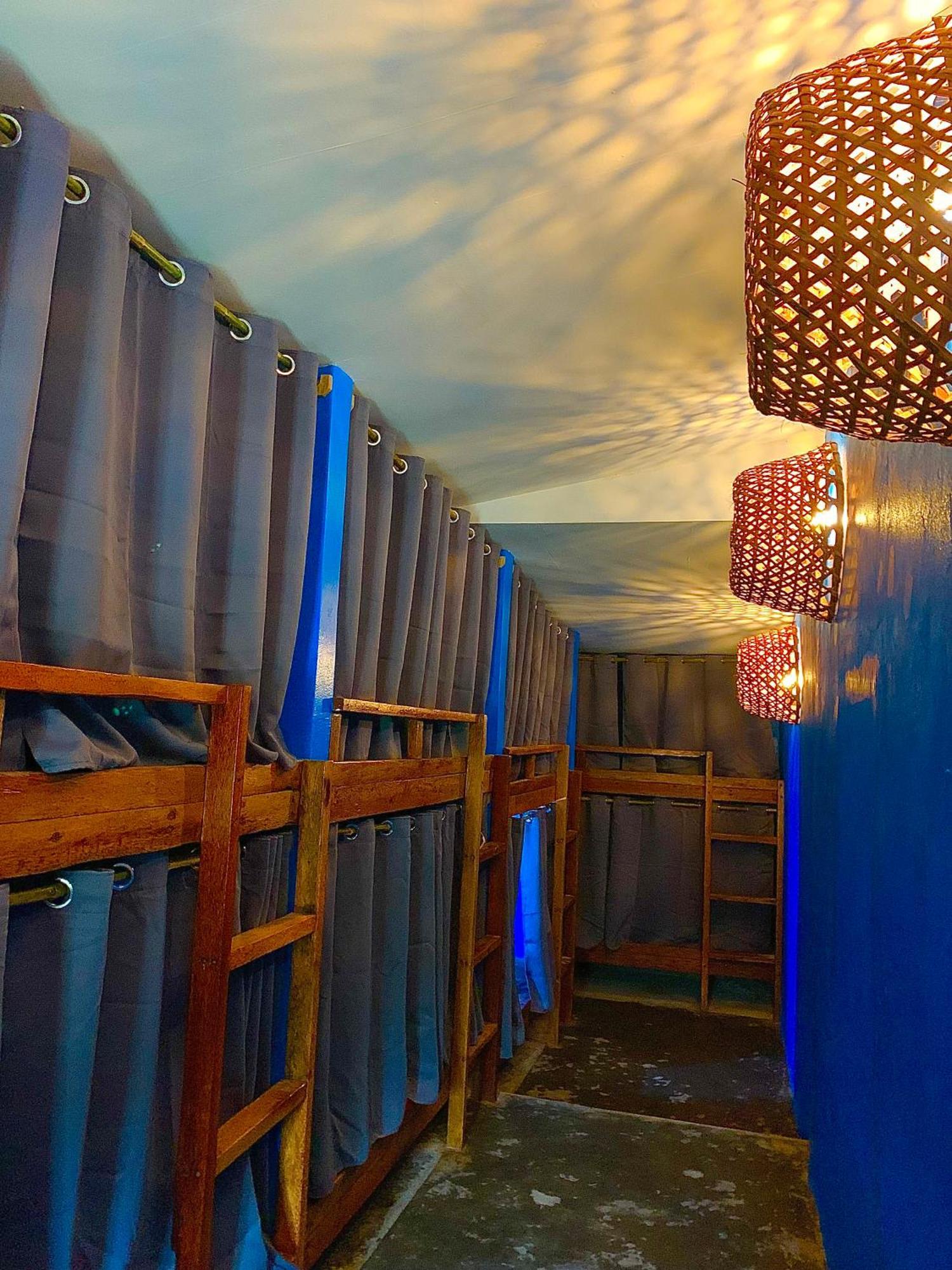 Jaydy Hostel General Luna  Zewnętrze zdjęcie