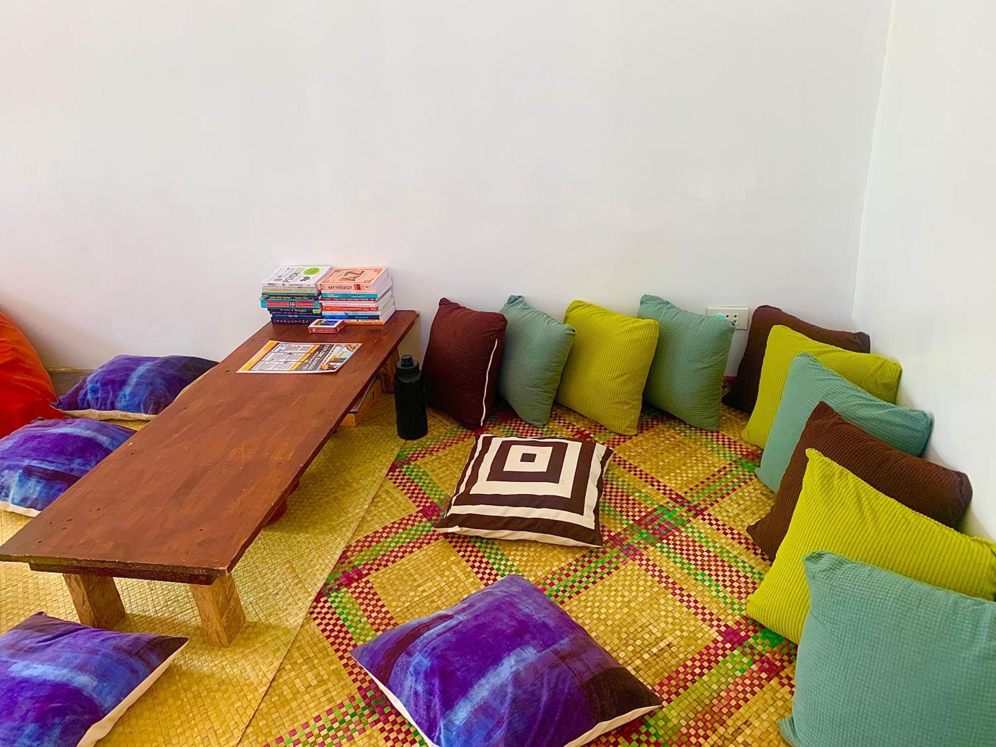Jaydy Hostel General Luna  Zewnętrze zdjęcie