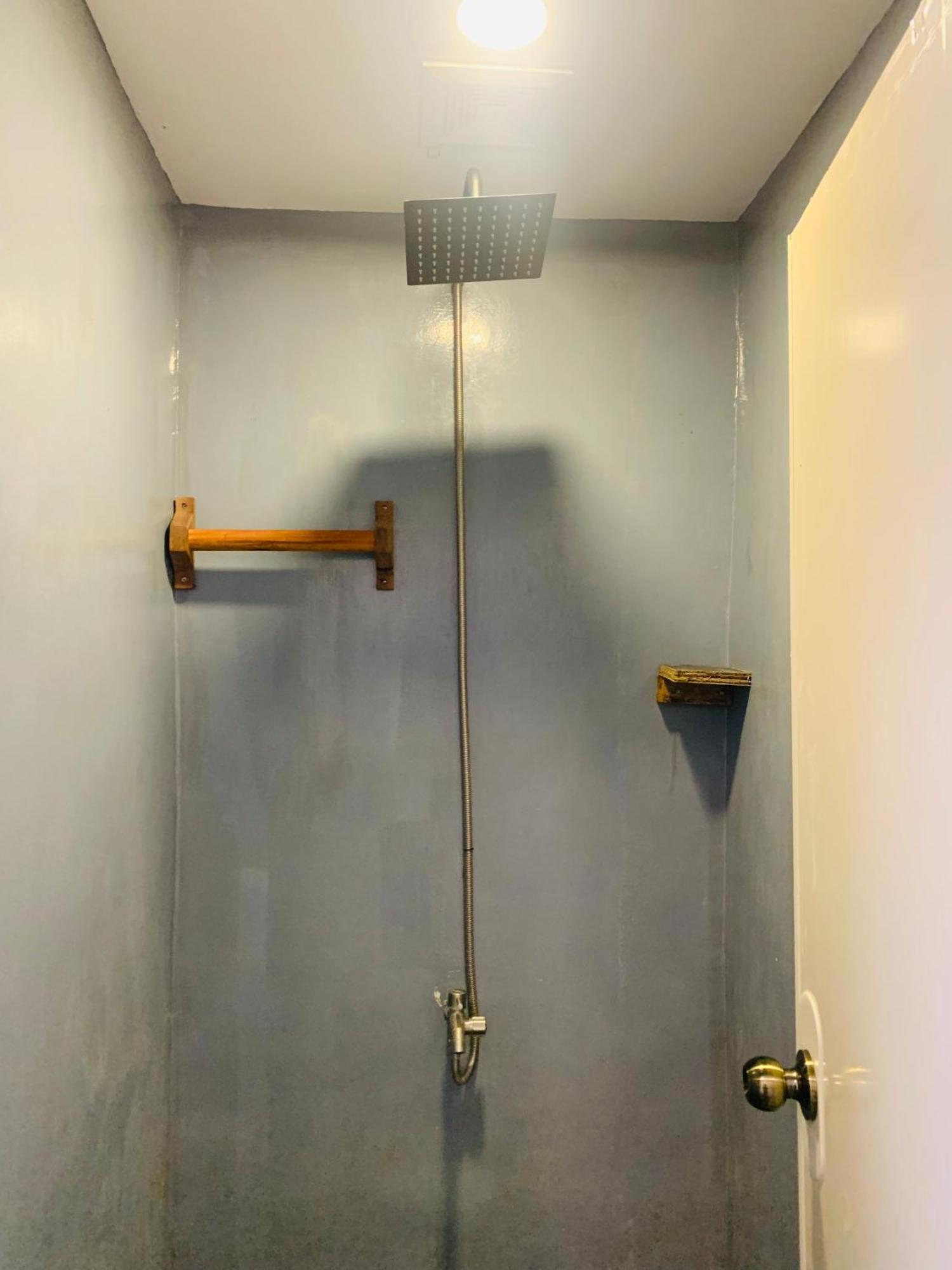 Jaydy Hostel General Luna  Zewnętrze zdjęcie